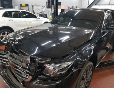 2017 Mercedes-Benz E 400 VIN: