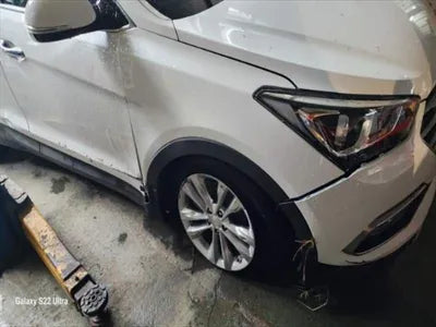 2016 Hyundai Santa FE VIN: