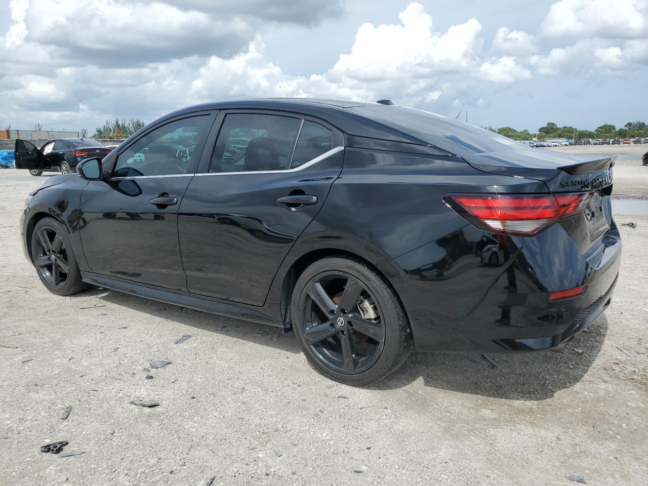 2022 NISSAN SENTRA SR VIN:3N1AB8DV5NY229891