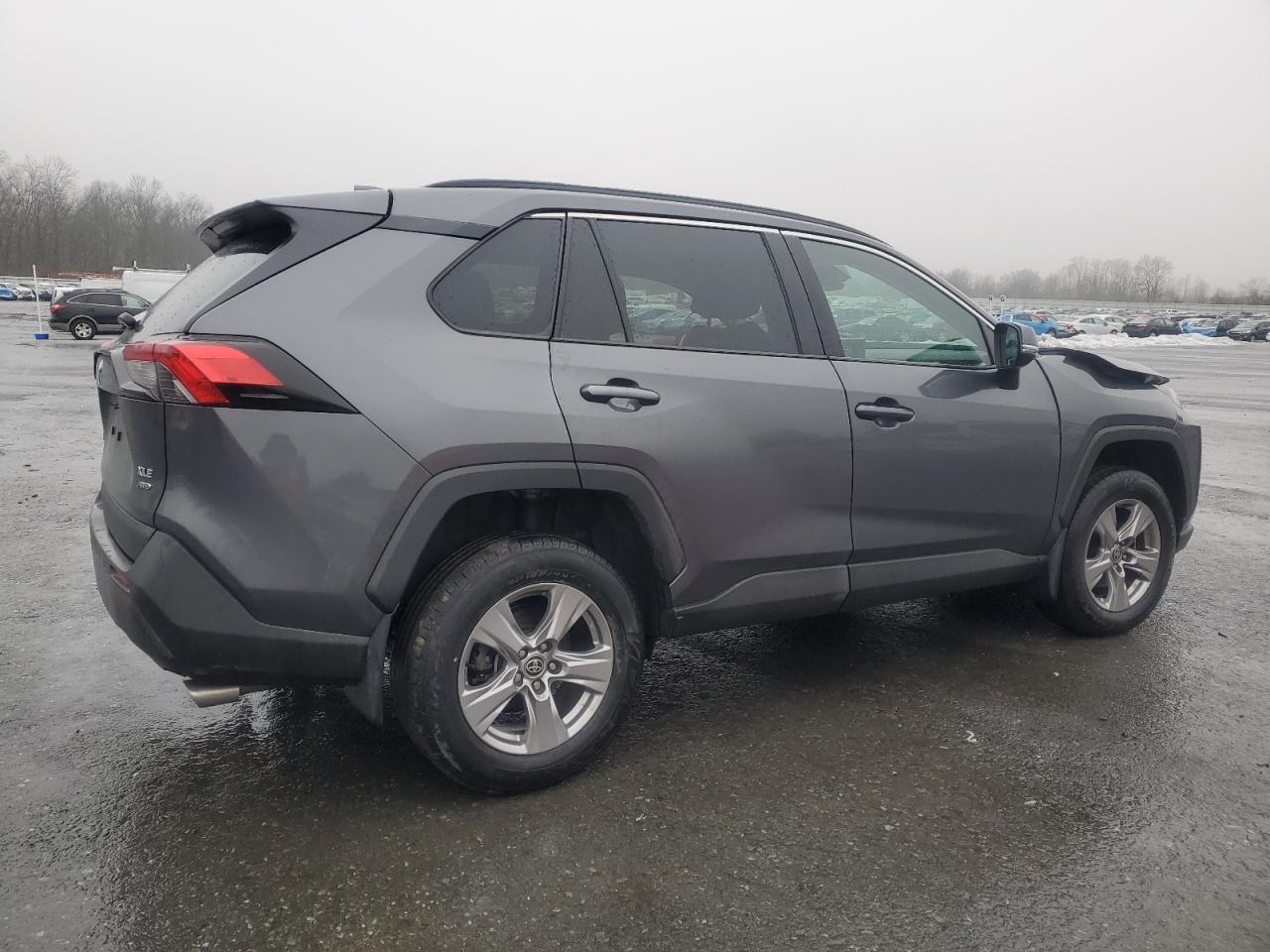 2022 TOYOTA RAV4 XLE VIN:2T3P1RFV8NC320867