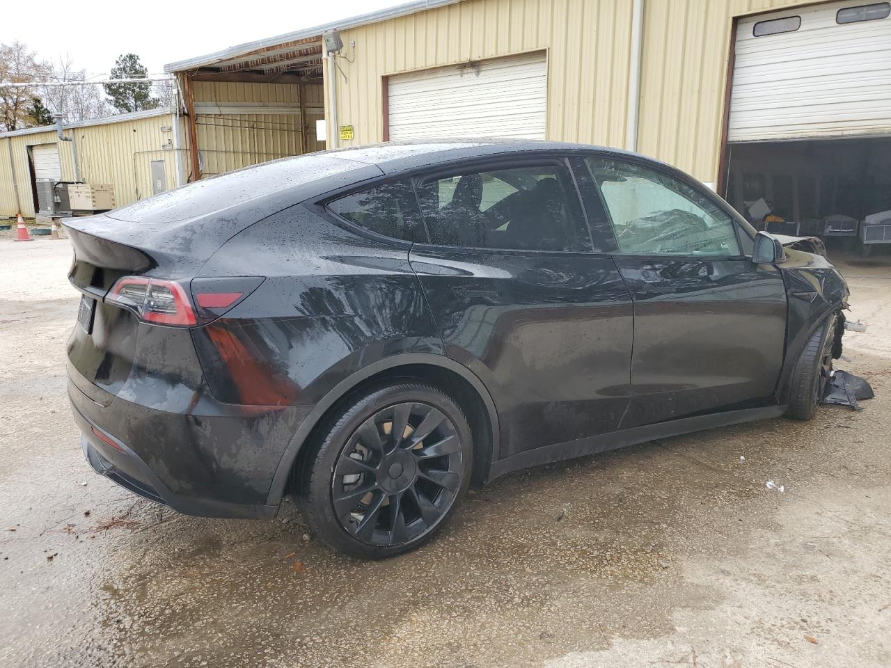 2022 TESLA MODEL Y  VIN:7SAYGDEE6NF481328