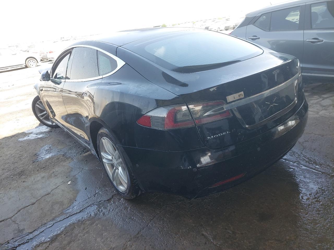 2017 TESL MODEL S VIN:5YJSA7E20HF******