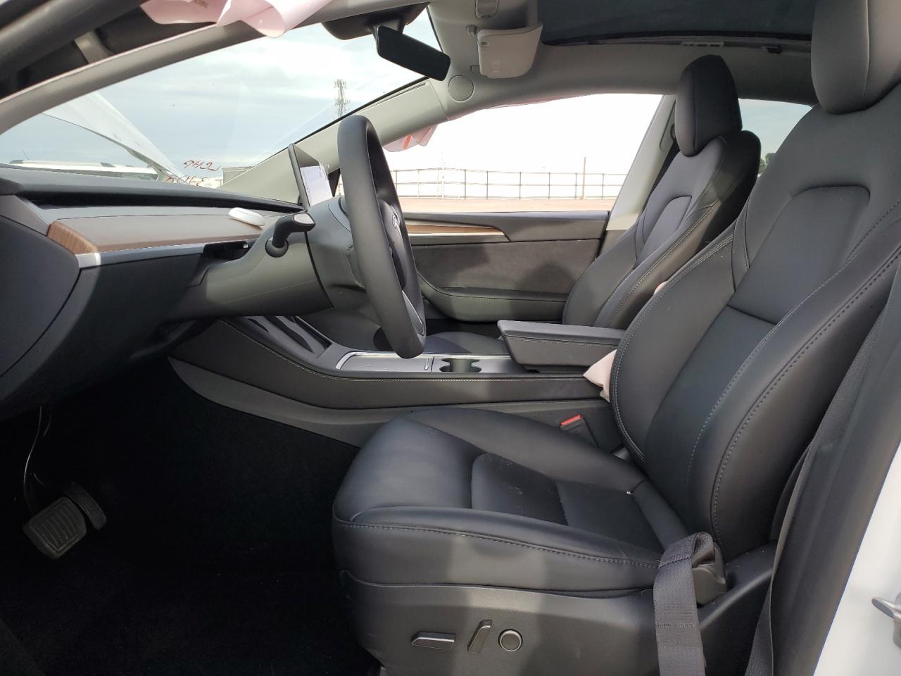 2024 TESLA MODEL Y  VIN:7SAYGDED7RF026100