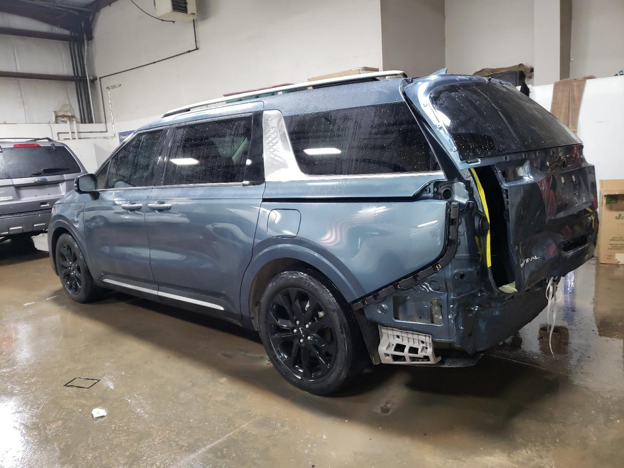 2024 KIA CARNIVAL SX VIN:KNDNE5H38R6304559
