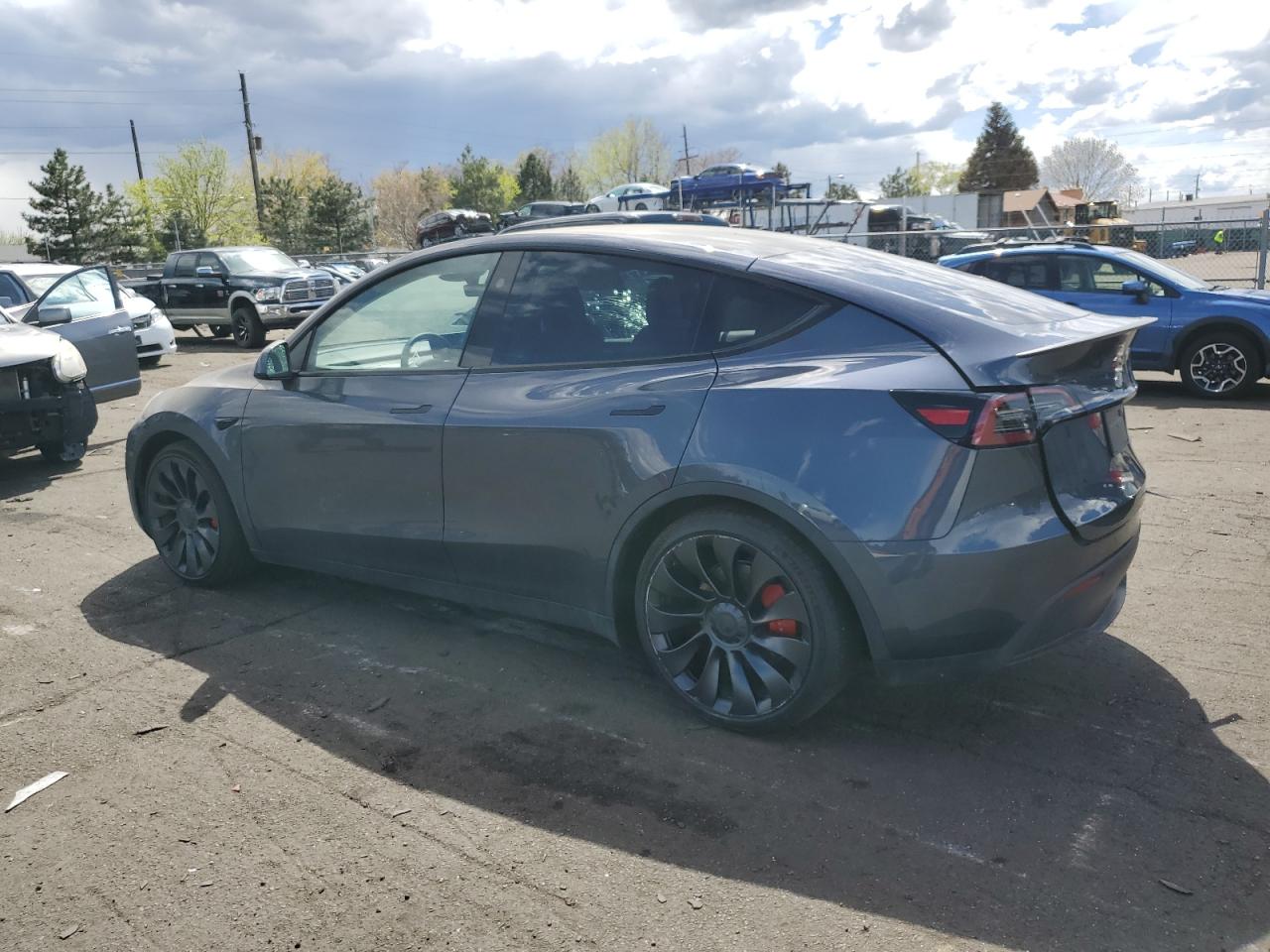 2023 TESLA MODEL Y  VIN:7SAYGDEF8PF887543