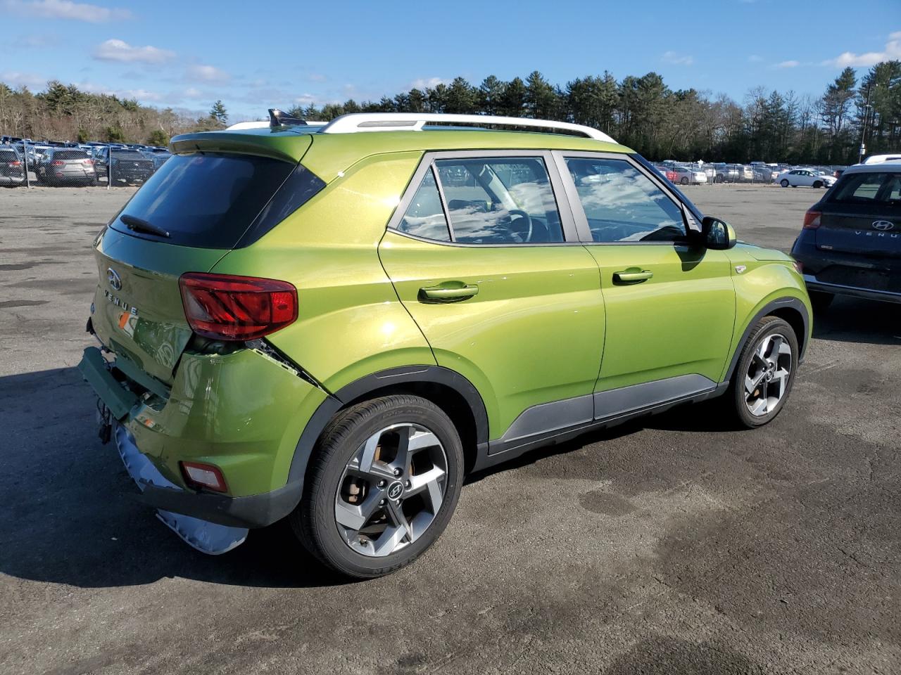 2022 HYUNDAI VENUE SEL VIN:KMHRC8A39NU166129