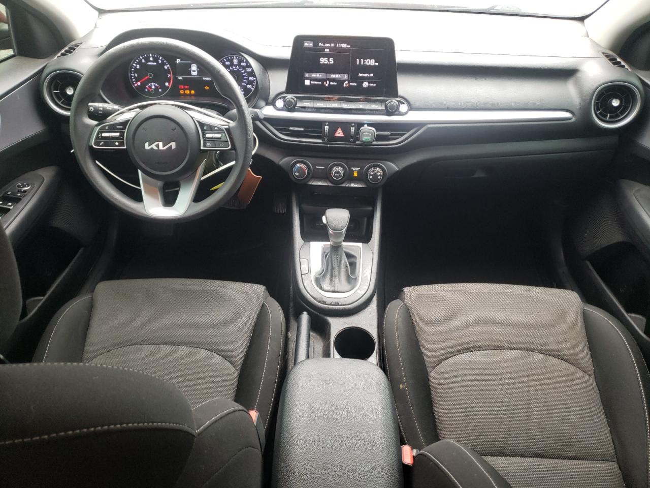 2022 KIA FORTE FE VIN:3KPF24AD2NE467688