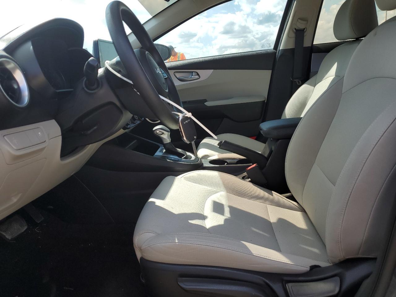 2022 KIA FORTE FE VIN:3KPF24AD9NE489705