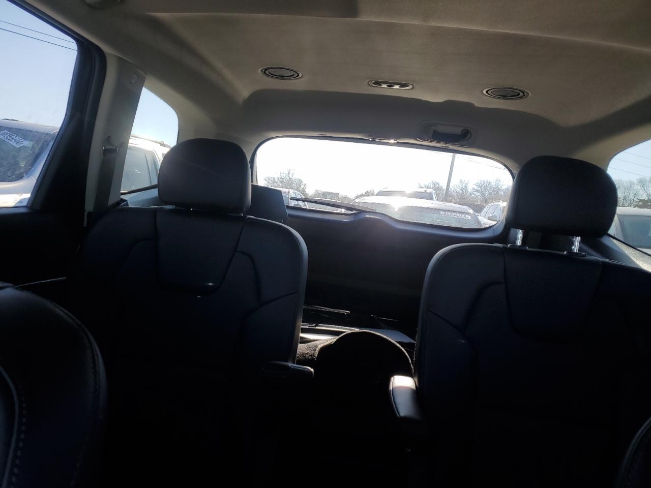 2024 KIA TELLURIDE S VIN:5XYP6DGC7RG542823