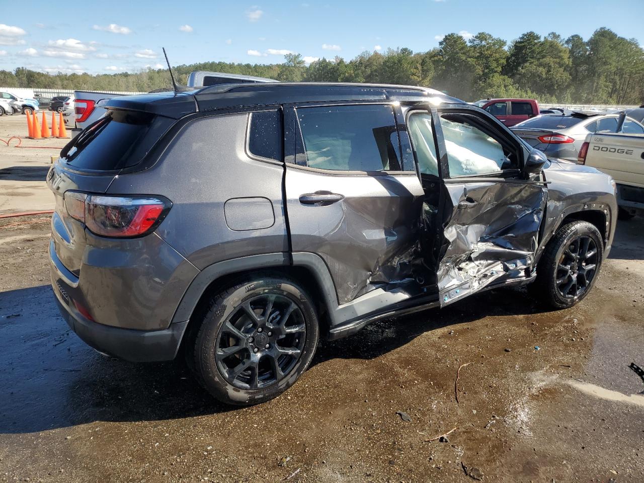 2022 JEEP COMPASS LATITUDE VIN:3C4NJCBB6NT172093