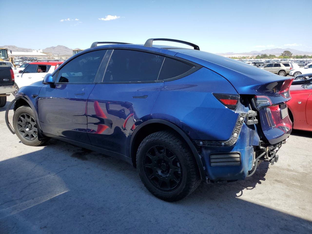 2022 TESLA MODEL Y  VIN:7SAYGAEE6NF311212