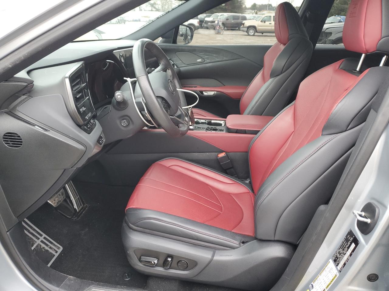 2024 LEXUS RX 350 BASE VIN:2T2BAMCA1RC060336