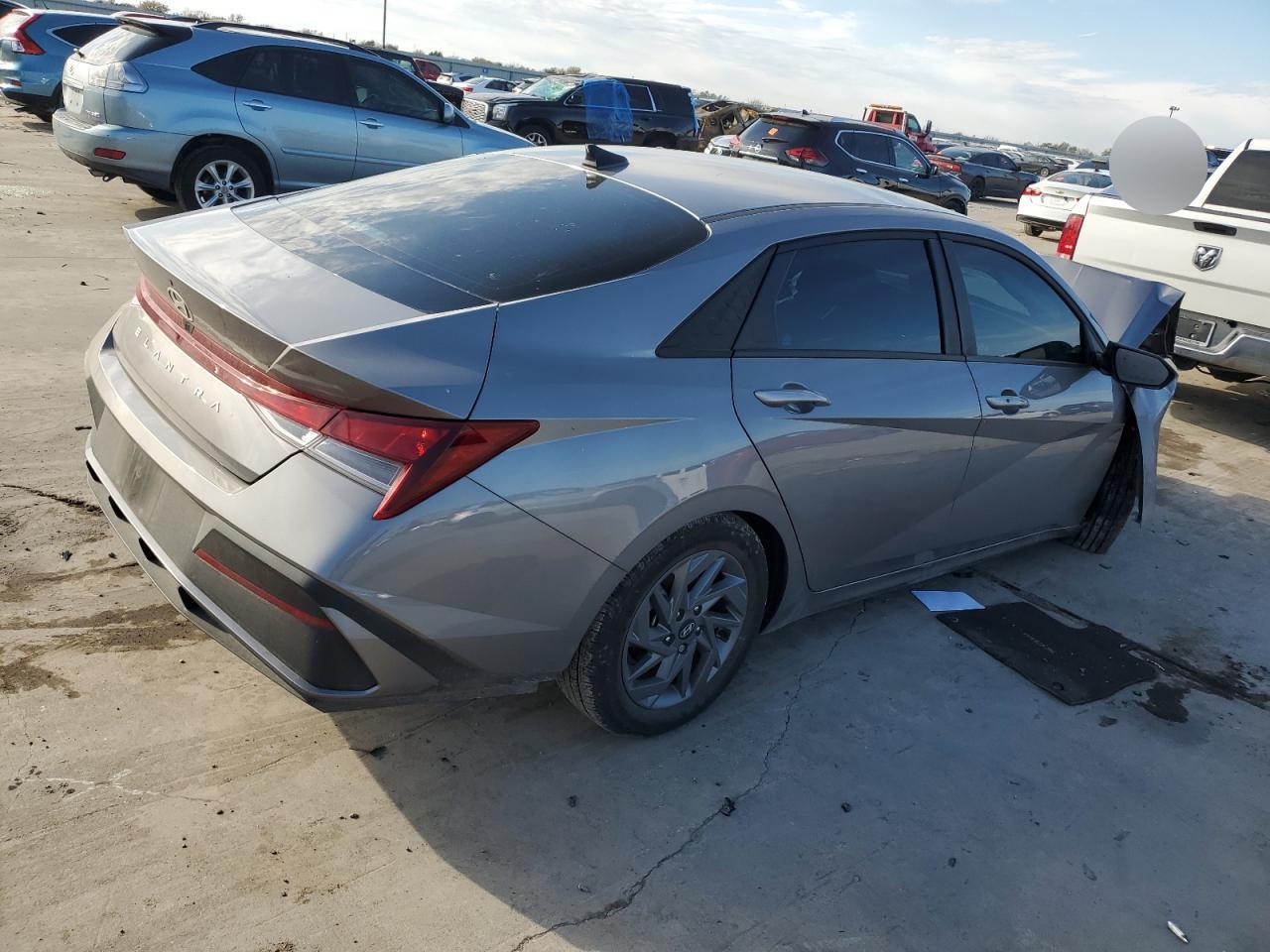 2024 HYUNDAI ELANTRA SEL VIN:KMHLM4DGXRU762060