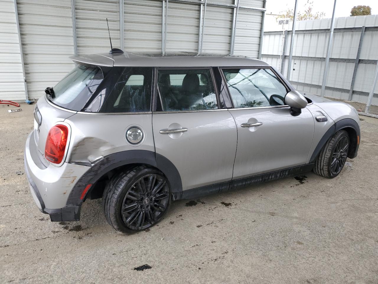 2024 MINI COOPER S VIN:WMW53DK01R2V08199