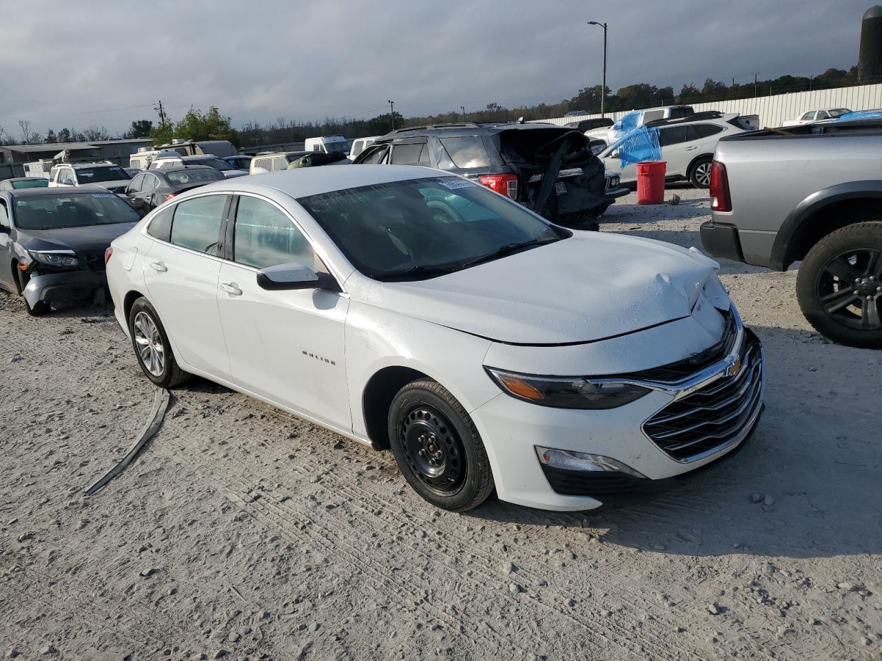 2022 CHEVROLET MALIBU LT VIN:1G1ZD5ST5NF123757