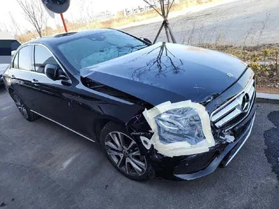 2019 Mercedes-Benz E 300 VIN: