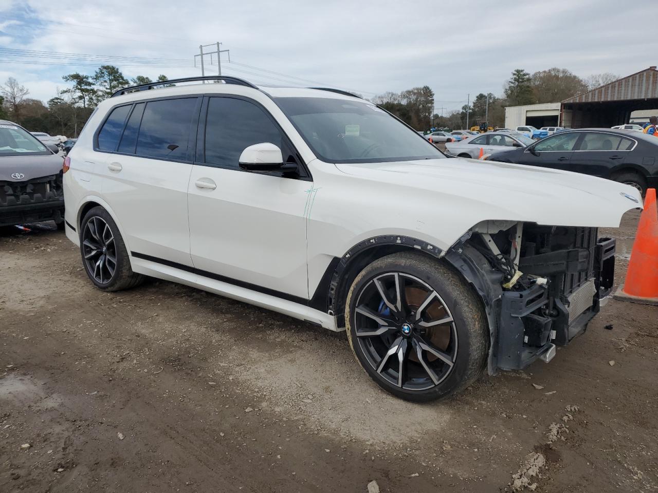 2022 BMW X7 XDRIVE40I VIN:5UXCW2C01N9K68415