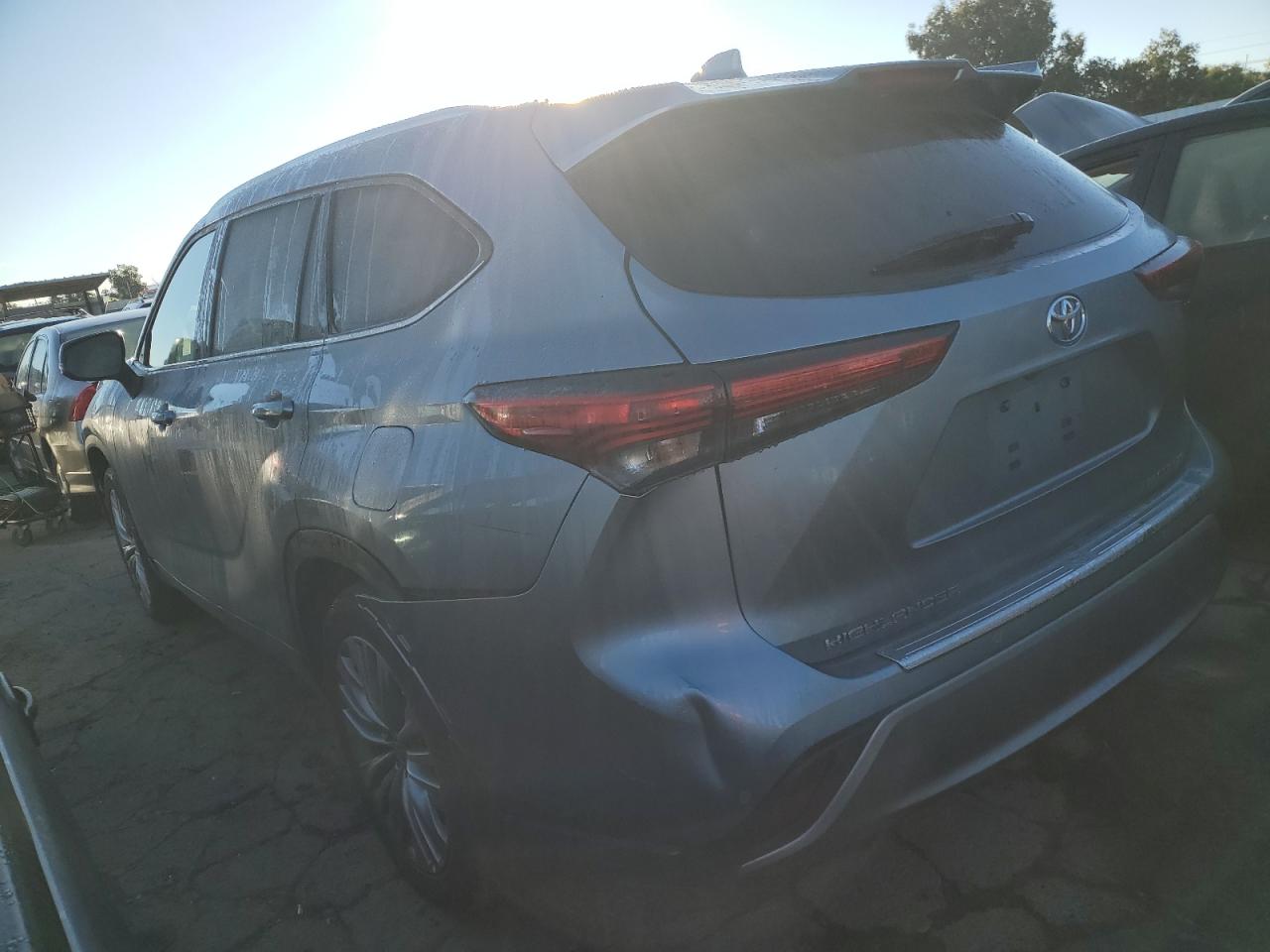 2022 TOYOTA HIGHLANDER PLATINUM VIN:5TDFZRBH6NS235014