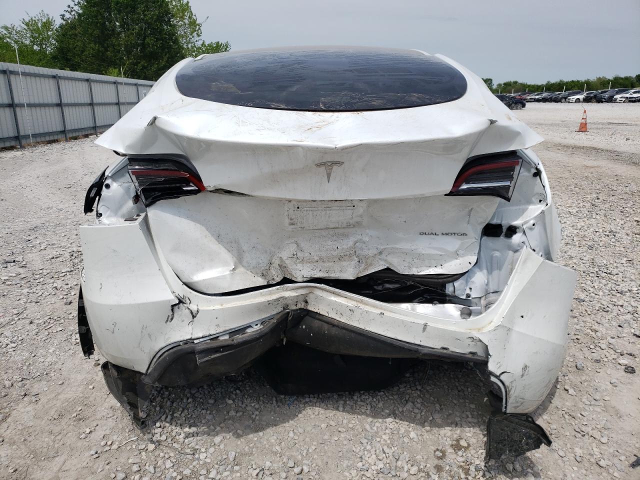 2023 TESLA MODEL Y  VIN:7SAYGDEE8PA063496