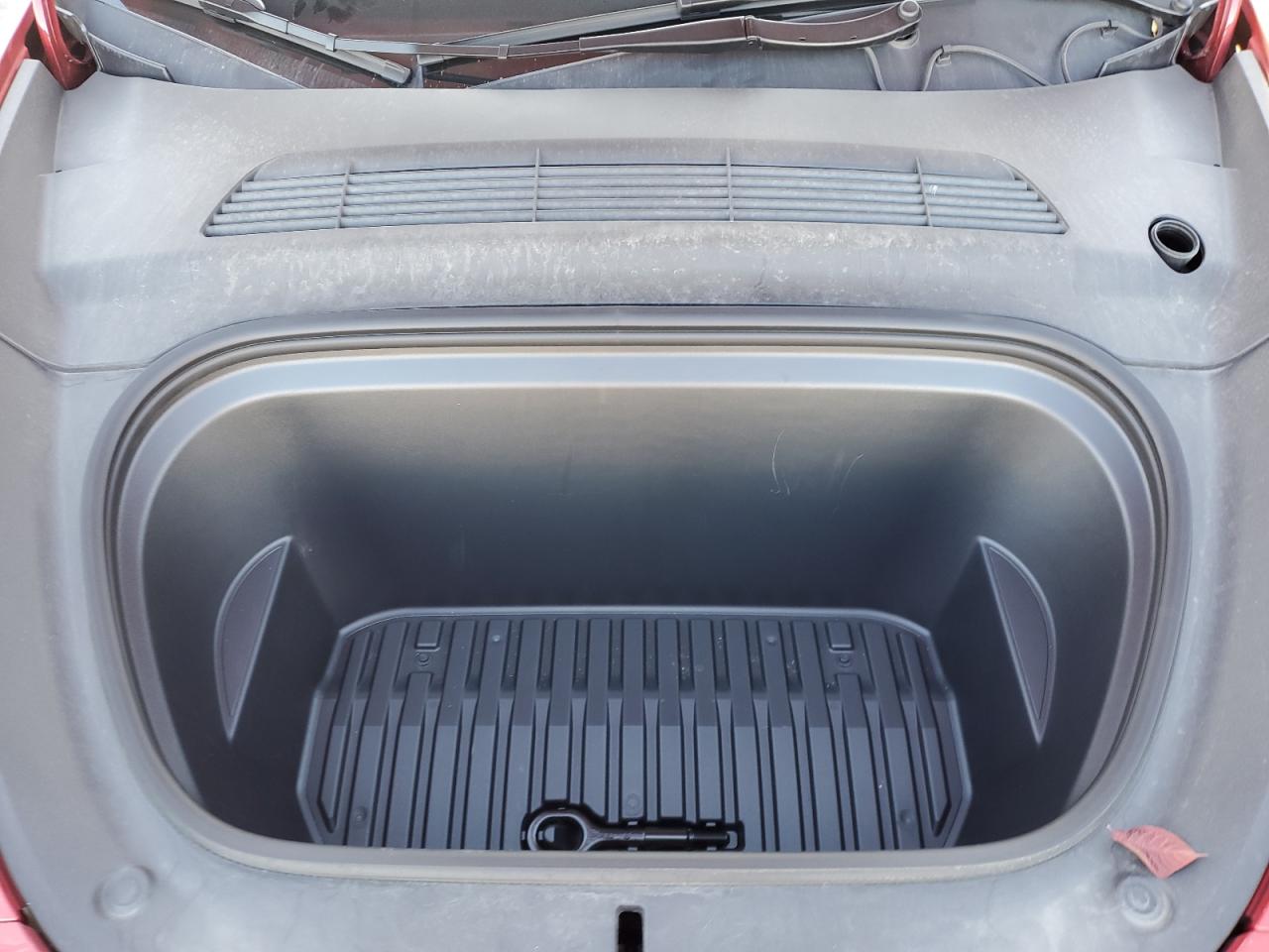2023 TESLA MODEL Y  VIN:7SAYGAEEXPF962362
