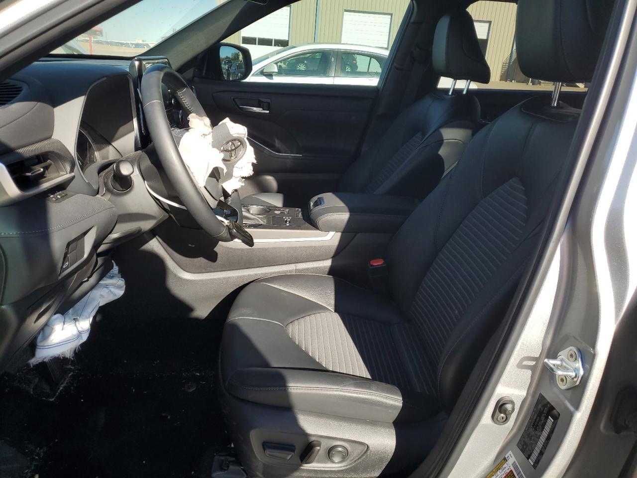 2022 TOYOTA HIGHLANDER XSE VIN:5TDLZRAH3NS111092