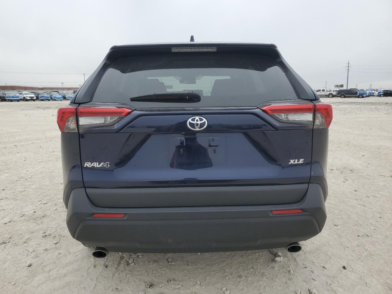 2023 TOYOTA RAV4 XLE VIN:2T3W1RFV5PW272127
