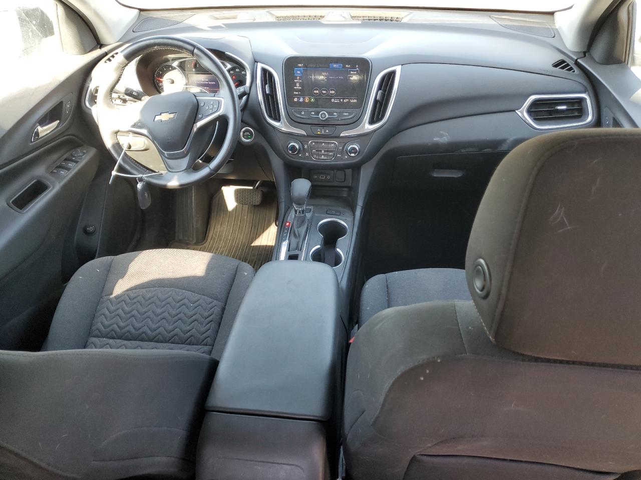 2022 CHEVROLET EQUINOX LT VIN:2GNAXUEV1N6102859