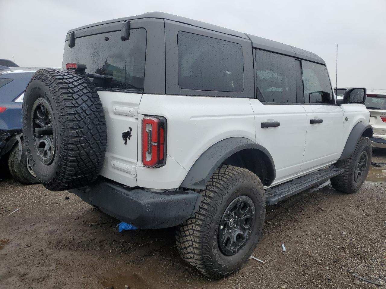 2022 FORD BRONCO BASE VIN:1FMEE5DP5NLB70447