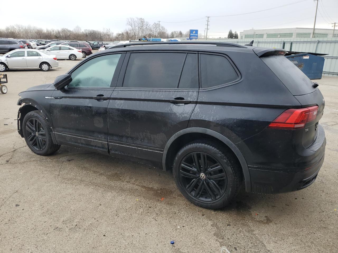 2022 VOLKSWAGEN TIGUAN SE R-LINE BLACK VIN:3VV8B7AX9NM144895