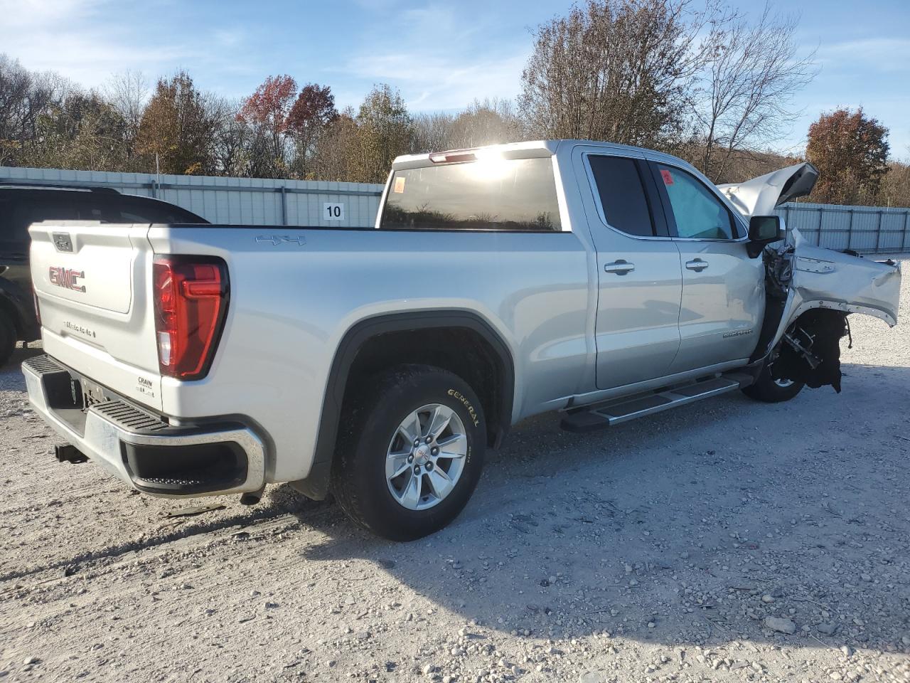 2022 GMC SIERRA LIMITED K1500 SLE VIN:1GTR9BED5NZ113756
