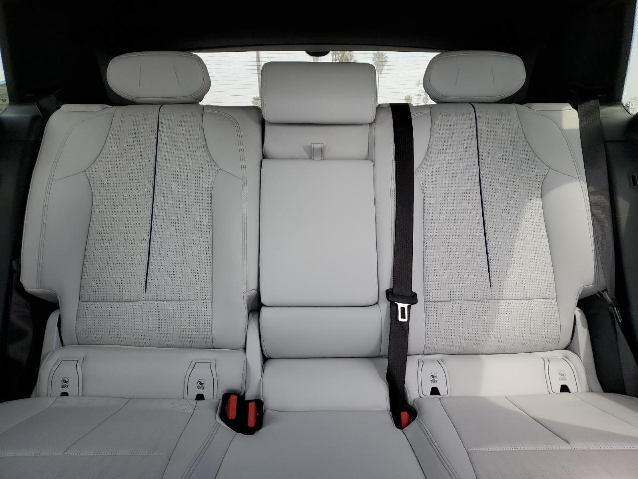 2024 CADILLAC LYRIQ LUXURY VIN:1GYKPPRL1RZ105448