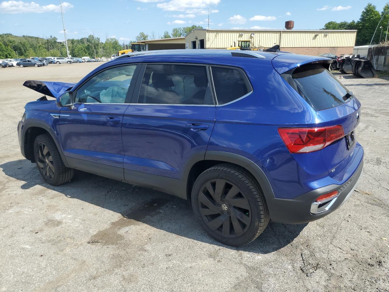 2024 VOLKSWAGEN TAOS SE VIN:3VVUX7B24RM068270