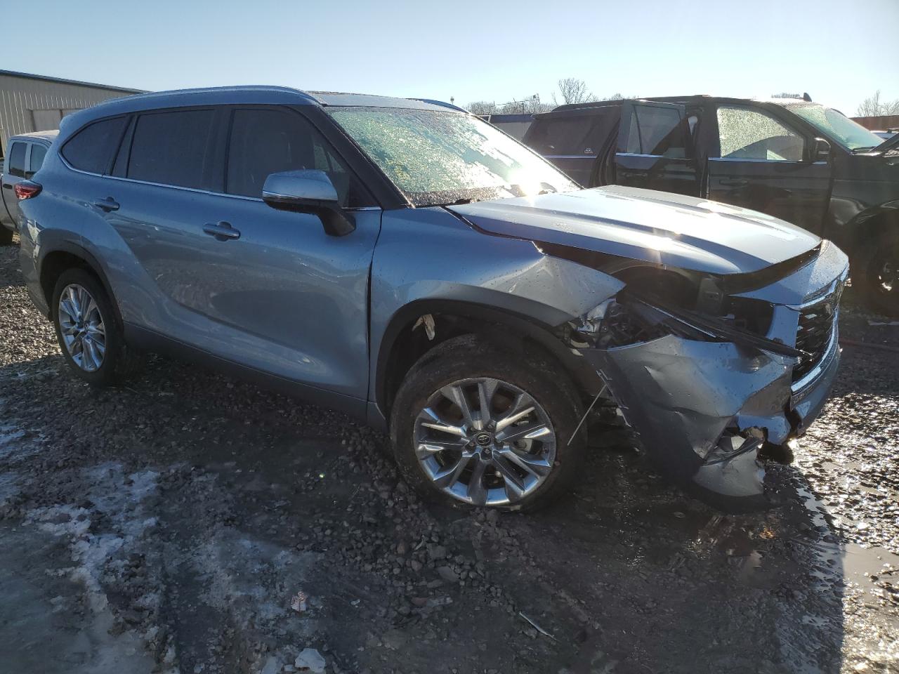 2022 TOYOTA HIGHLANDER LIMITED VIN:5TDYZRAH2NS122025