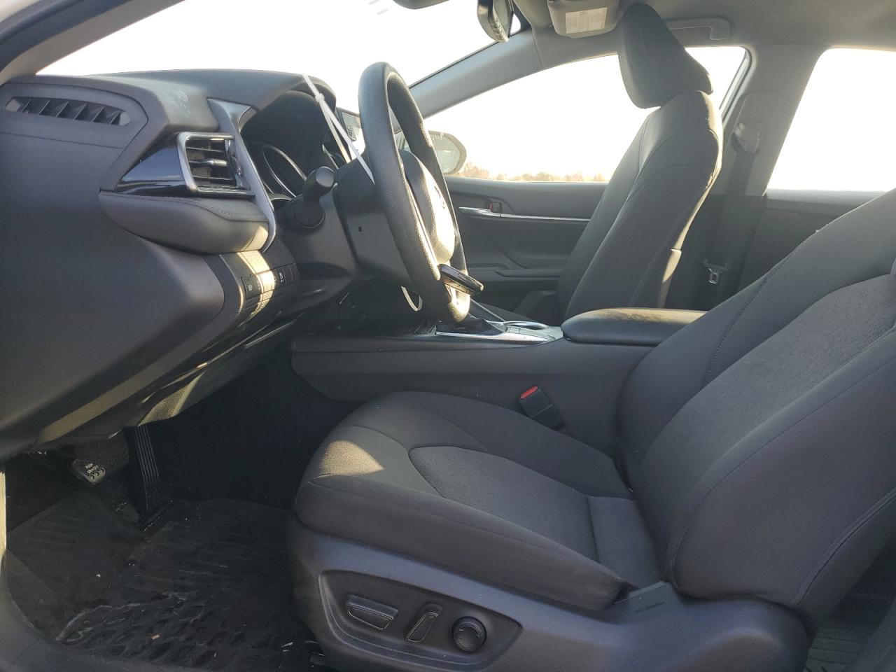 2022 TOYOTA CAMRY LE VIN:4T1R11AKXNU703207