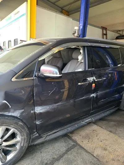2019 Kia Carnival KNAME81ABKS533878 VIN:KNAME81ABKS533878