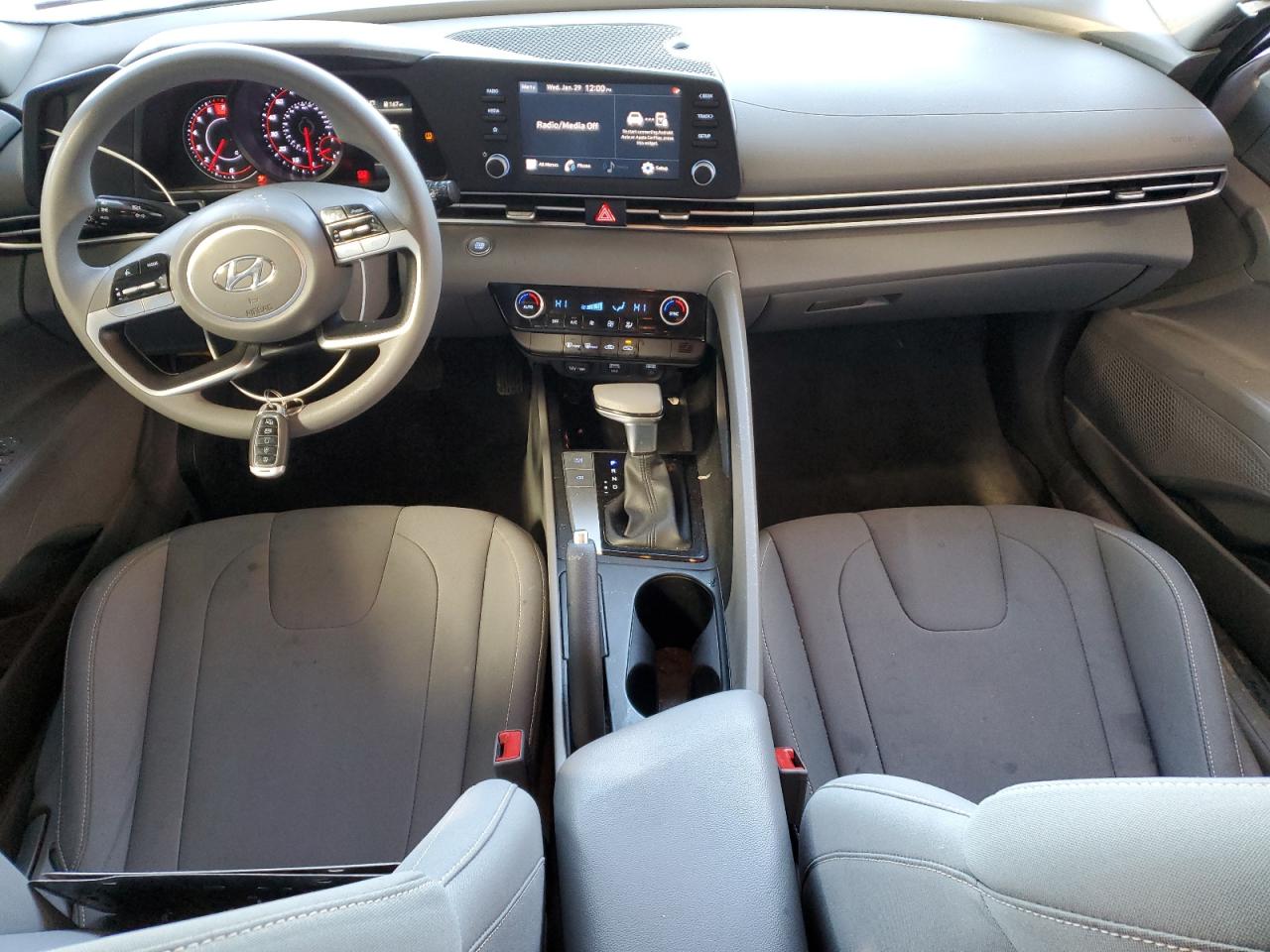 2023 HYUNDAI ELANTRA SEL VIN:5NPLM4AG6PH104929