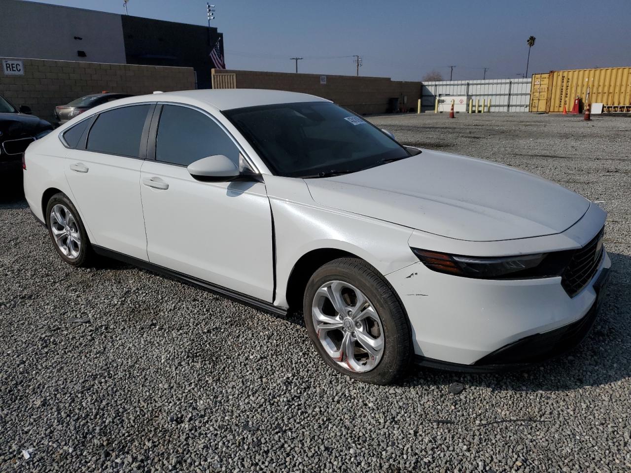 2024 HONDA ACCORD LX VIN:1HGCY1F22RA024040