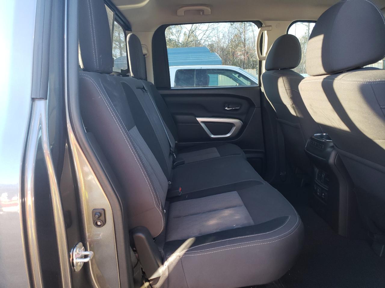 2024 NISSAN TITAN XD SV VIN:1N6AA1FB9RN114477