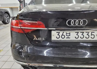 2015 Audi A8 055KMWAUZZZ4H4FN0 VIN:055KMWAUZZZ4H4FN0