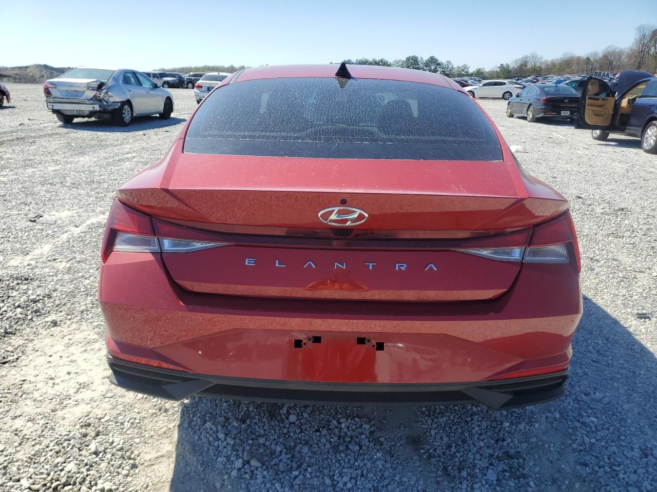 2022 HYUNDAI ELANTRA SEL VIN:KMHLM4AG3NU331137
