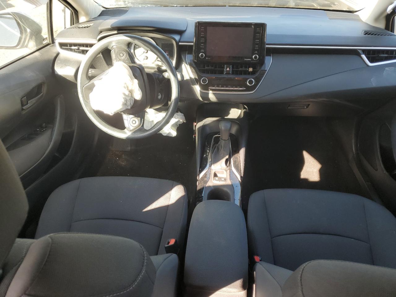 2022 TOYOTA COROLLA LE VIN:5YFEPMAEXNP385065