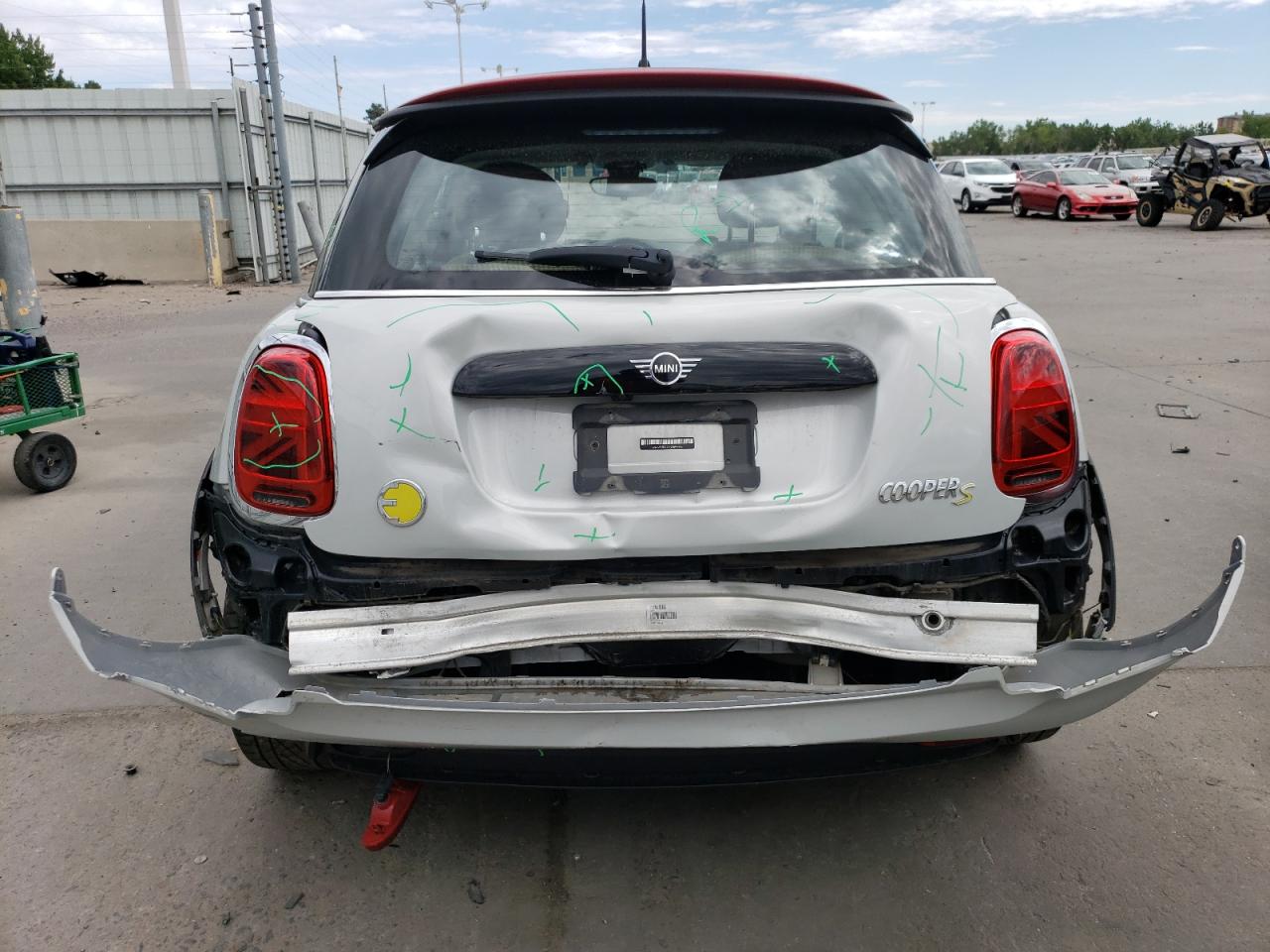 2022 MINI COOPER SE VIN:WMW13DJ05N2R94476