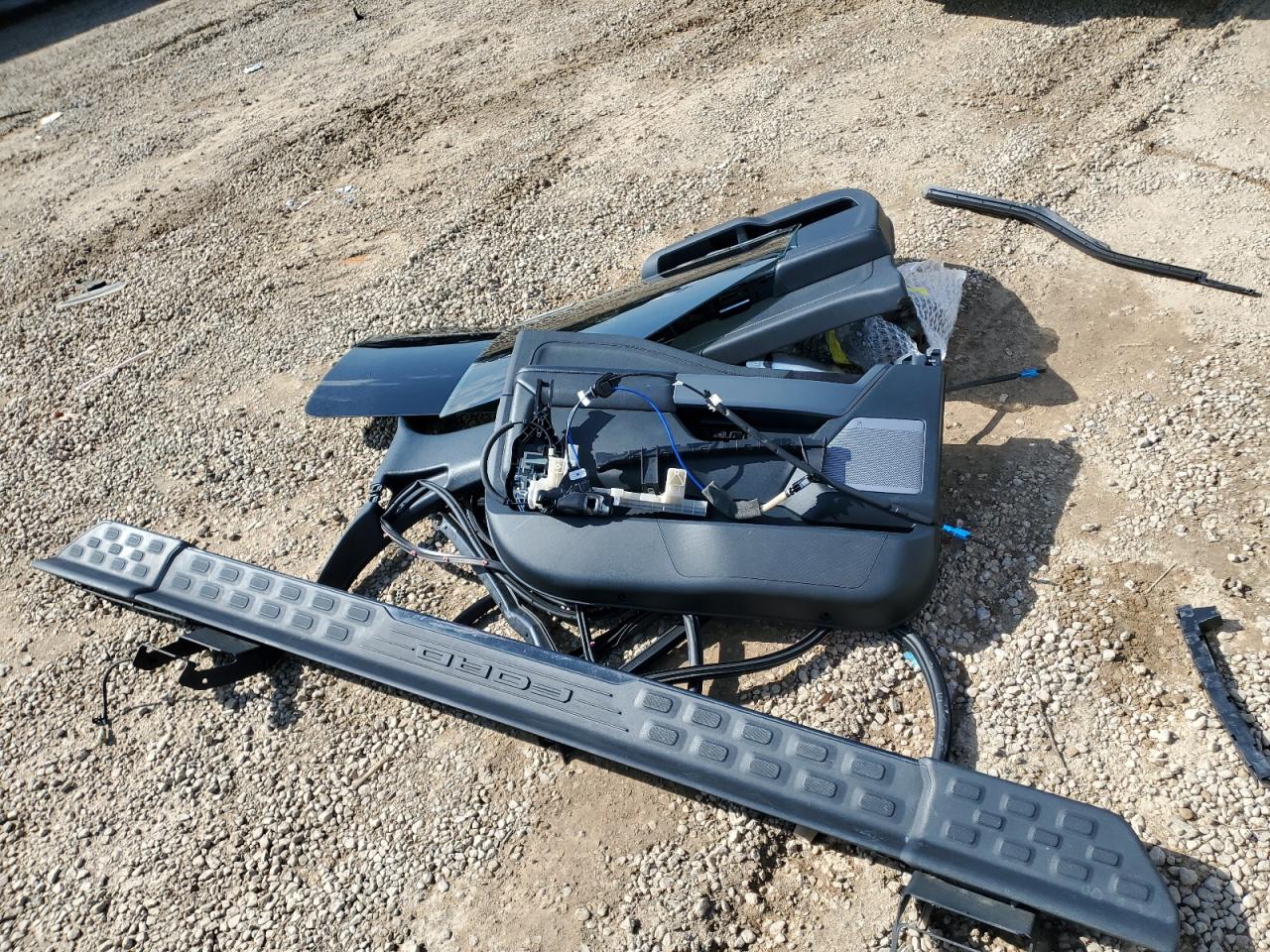2022 FORD F150 LIGHTNING PRO VIN:1FT6W1EV6NWG01209