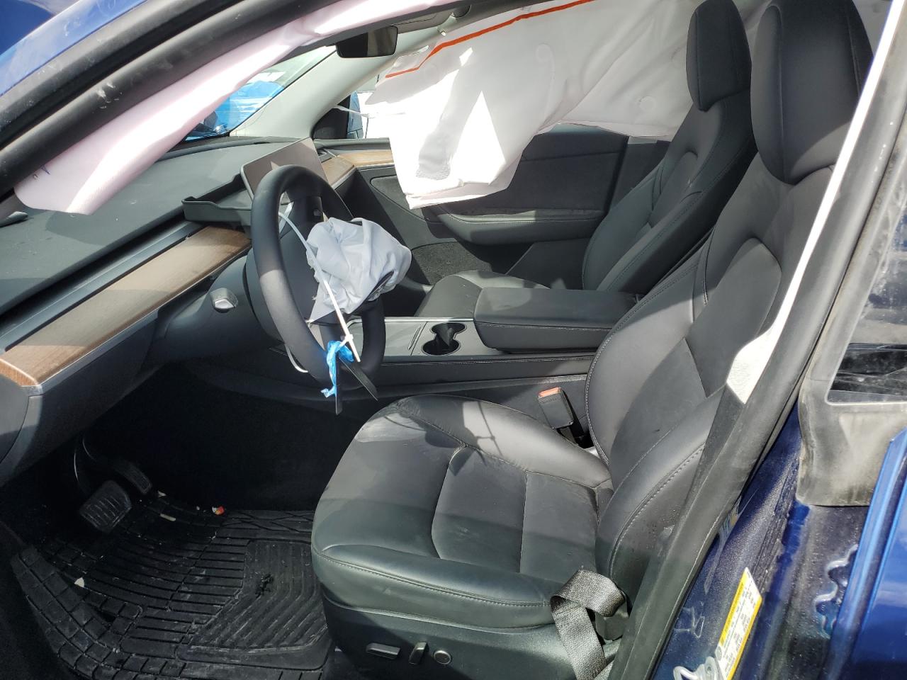 2024 TESLA MODEL Y  VIN:7SAYGAEE1RF072951
