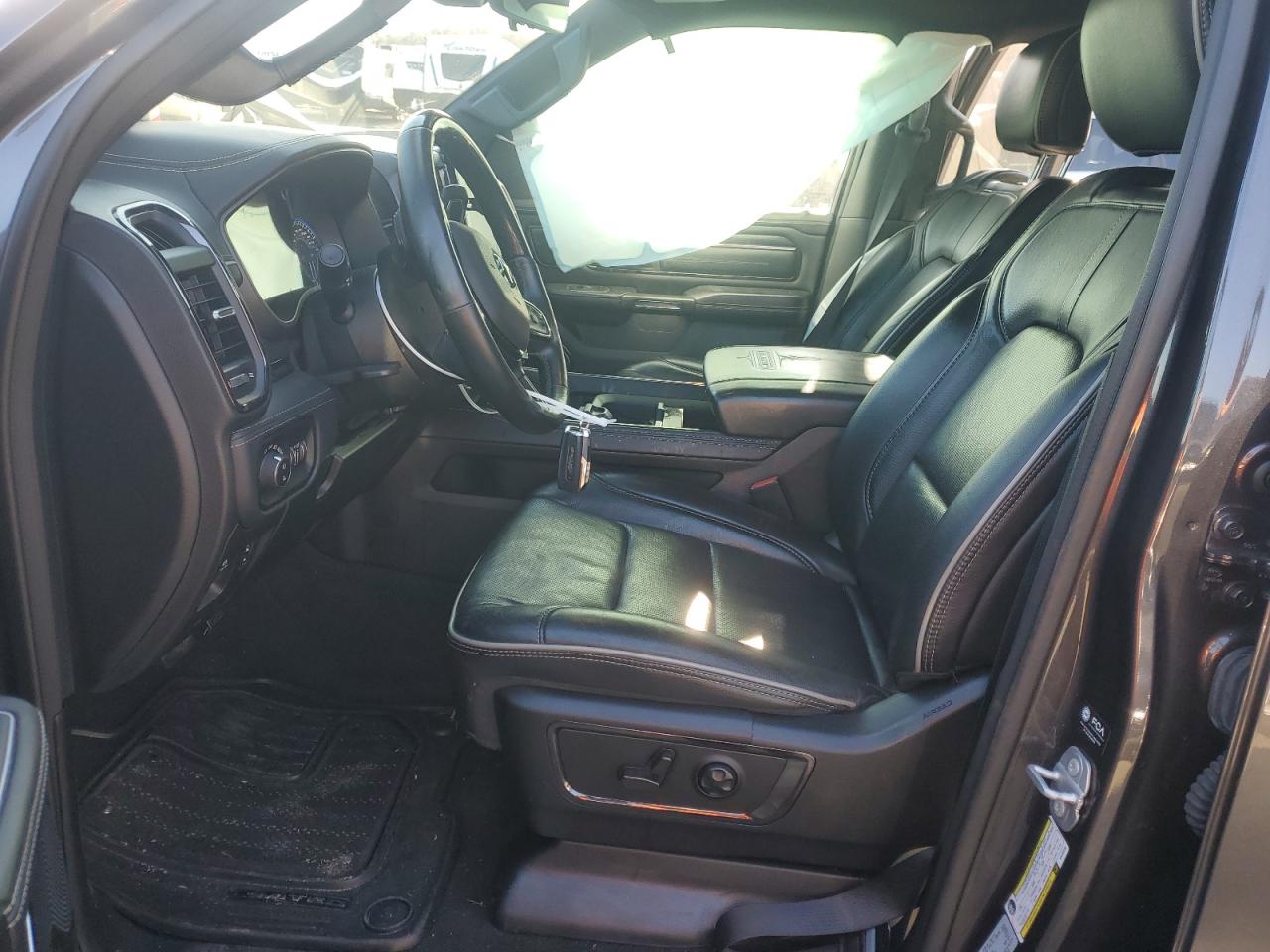 2022 RAM 1500 LIMITED VIN:1C6SRFHT7NN455235