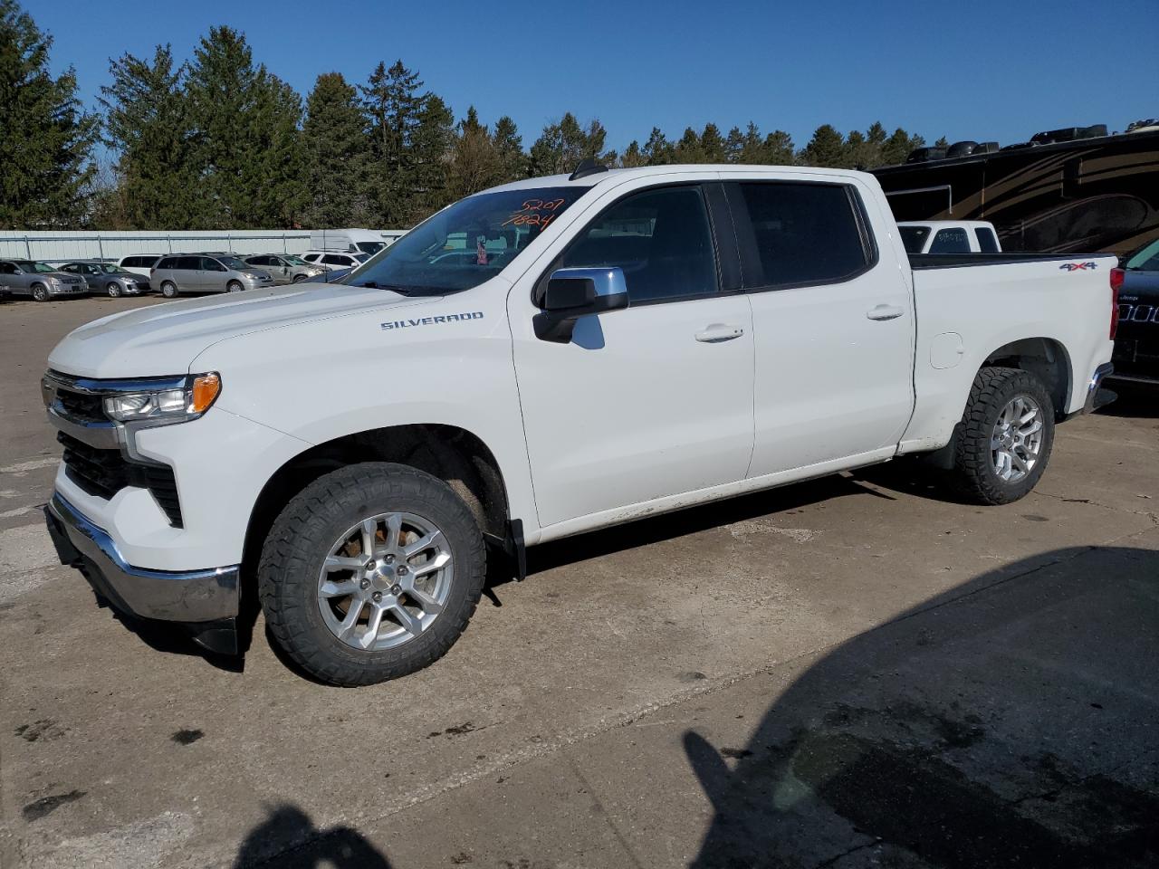 2022 CHEVROLET SILVERADO K1500 LT VIN:3GCUDDED1NG506755