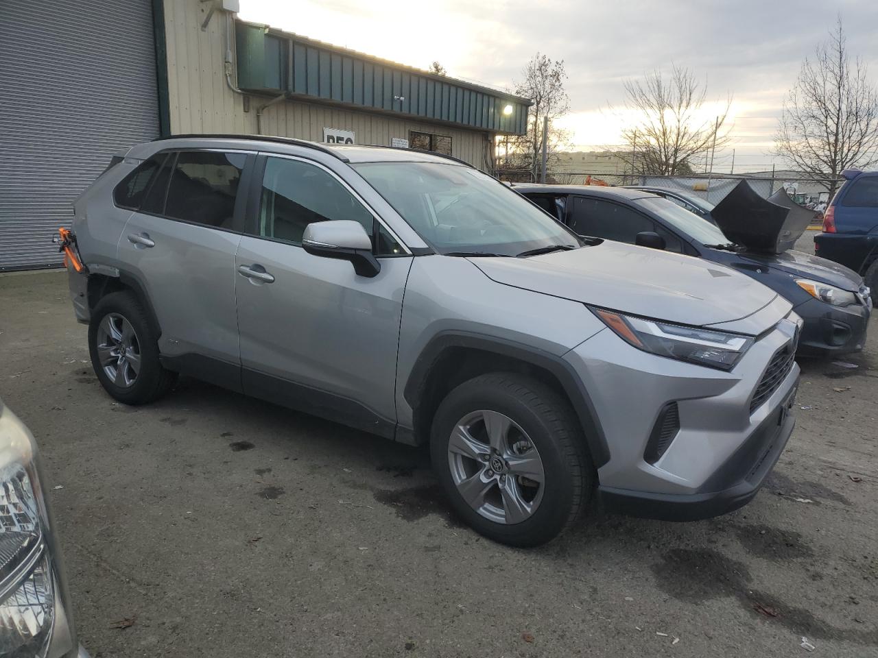 2022 TOYOTA RAV4 XLE VIN:4T3RWRFVXNU067141