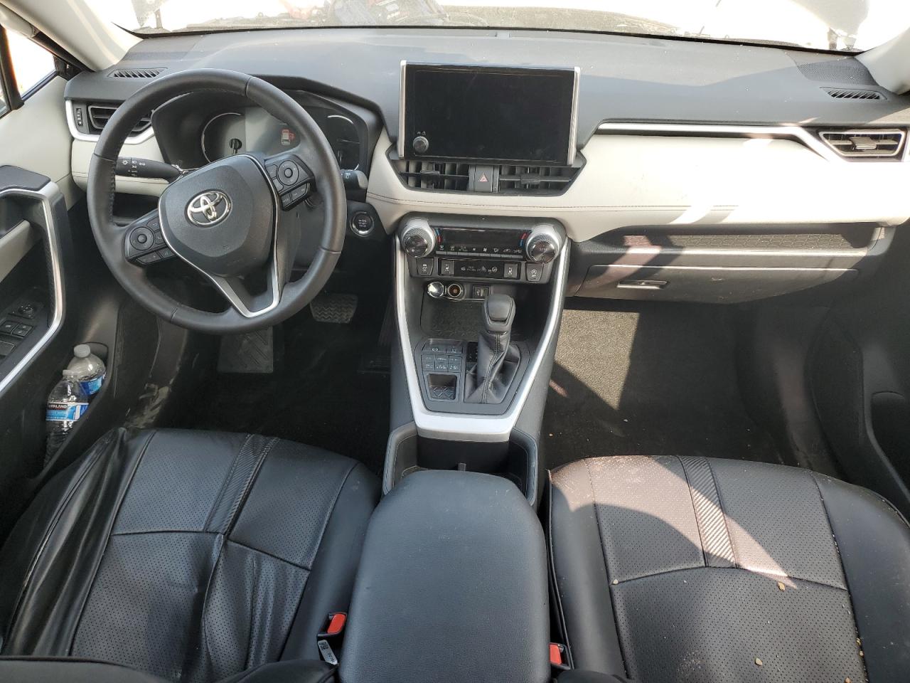 2023 TOYOTA RAV4 XLE VIN:2T3P1RFV5PC338732