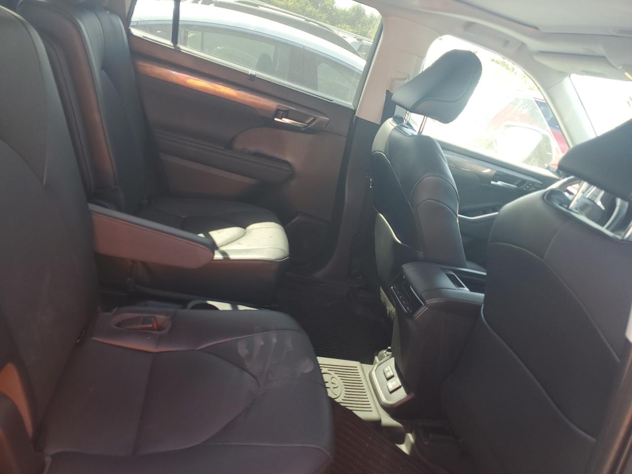 2023 TOYOTA HIGHLANDER L VIN:5TDKDRBH9PS023739