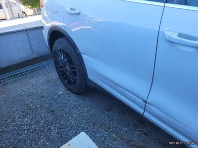 2015 Porsche Cayenne VIN: